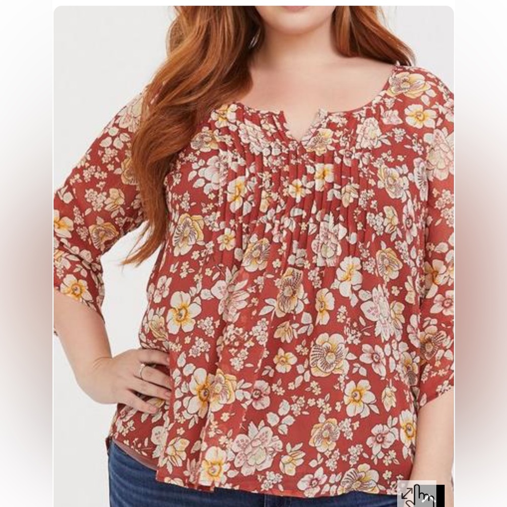 Women Chiffon Pintuck Blouse